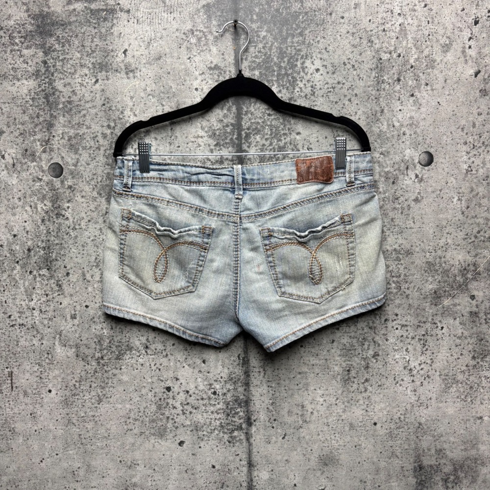 Paris Blues Womens Light Wash Distressed Low Rise Denim Shorts Size 9 Cut Offs